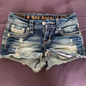 Rock revival shorts size 24